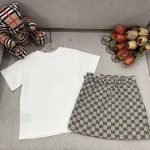 gucci cotton short sleeve tshirt+embroidered denim half skirt