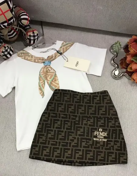 Fendi short sleeve+jacquard denim half skirt set